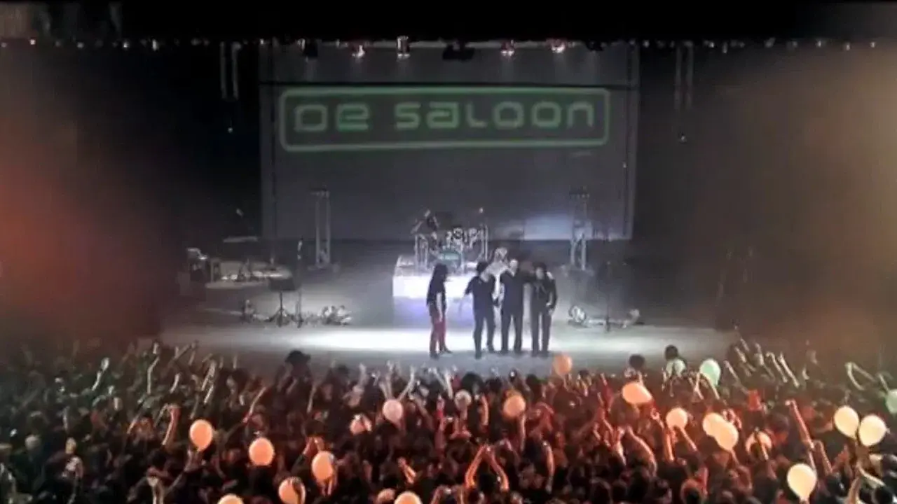 De Saloon: En Vivo