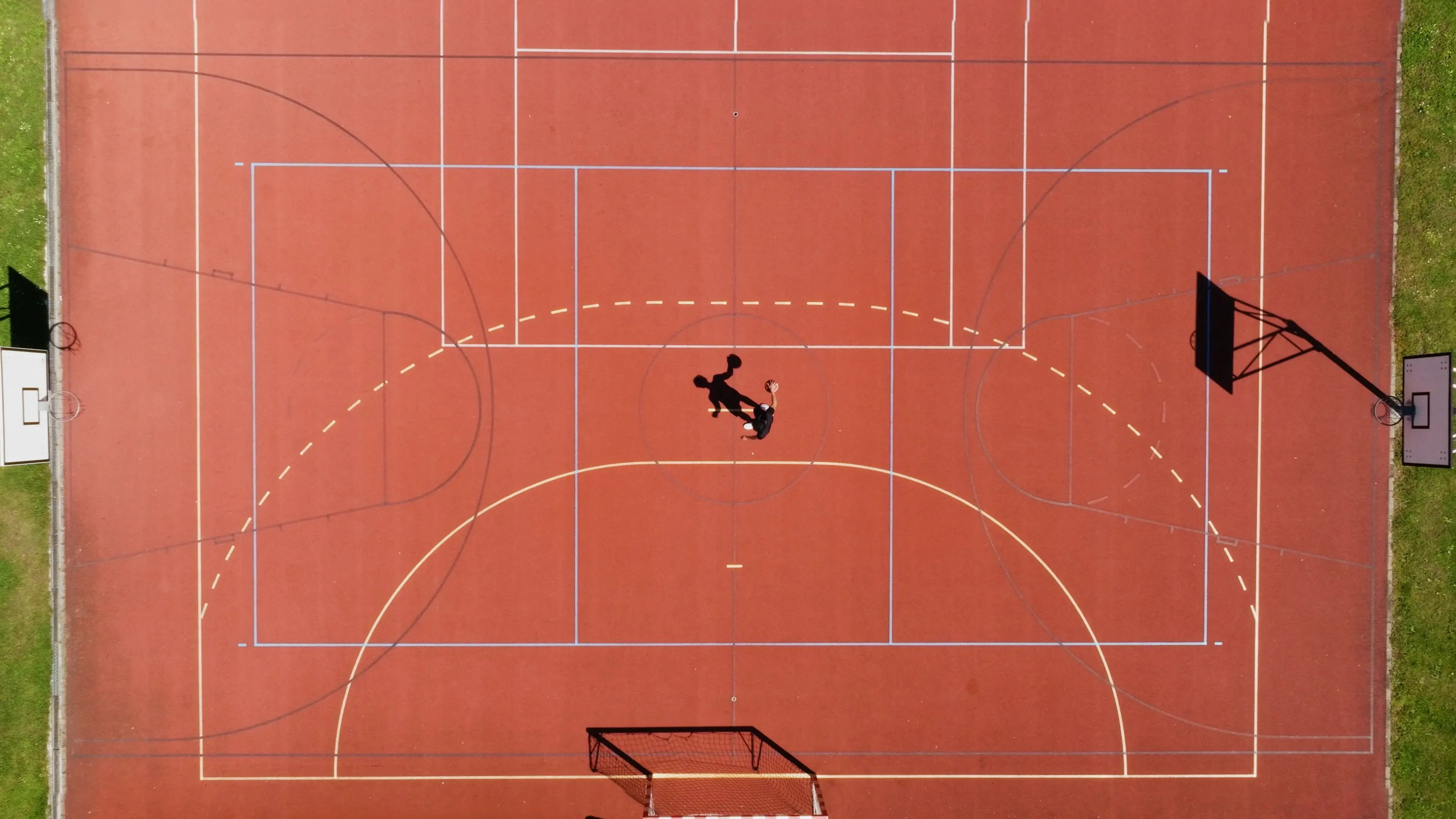 Der harte Weg als Basketballspieler in der Schweiz