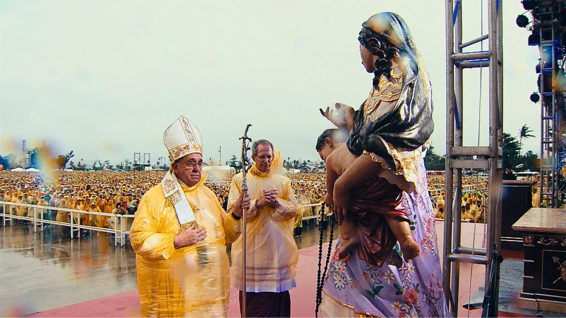 Pray for me: Pope Francis' story