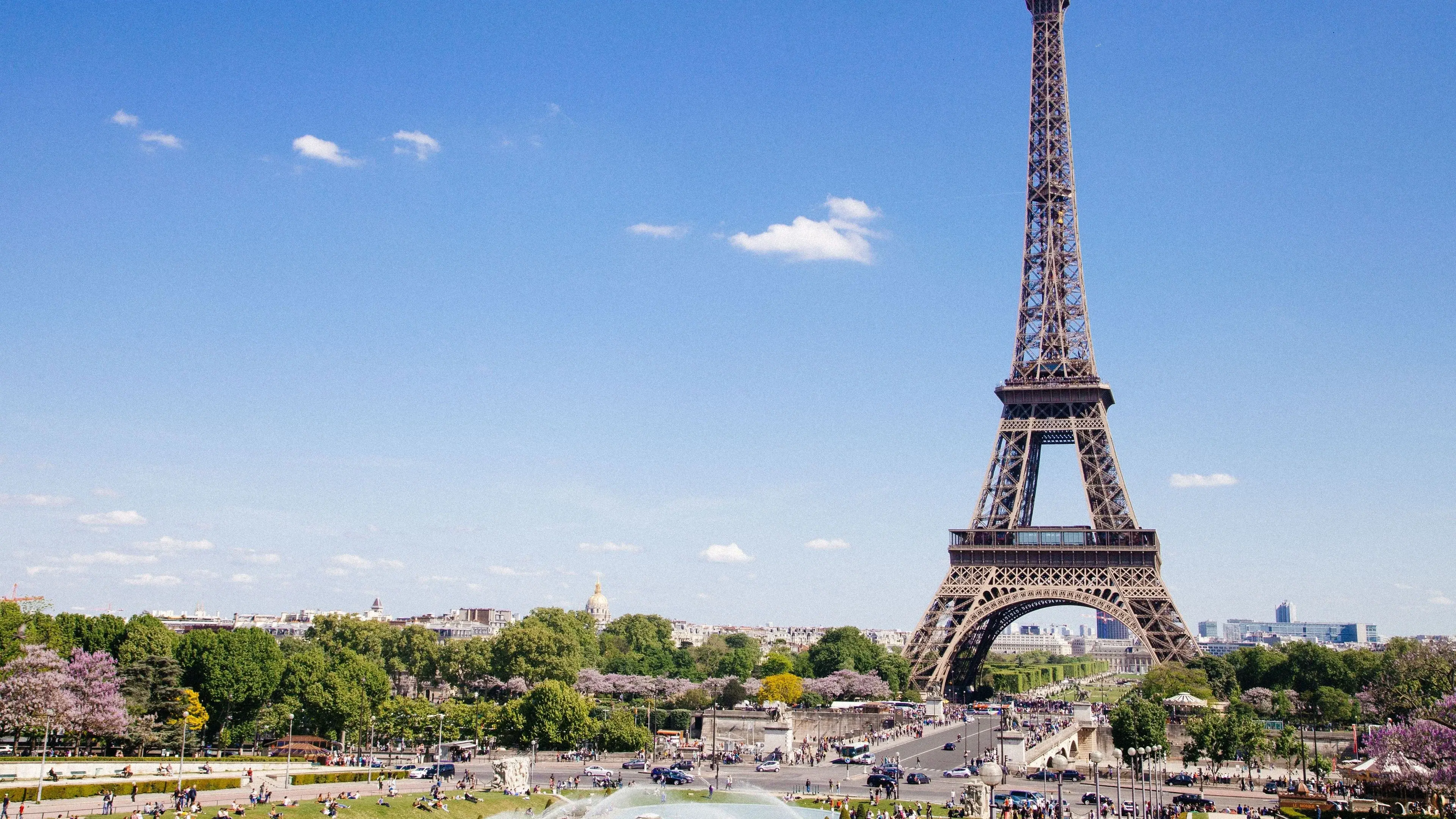 Eiffel Tower: Building the Impossible